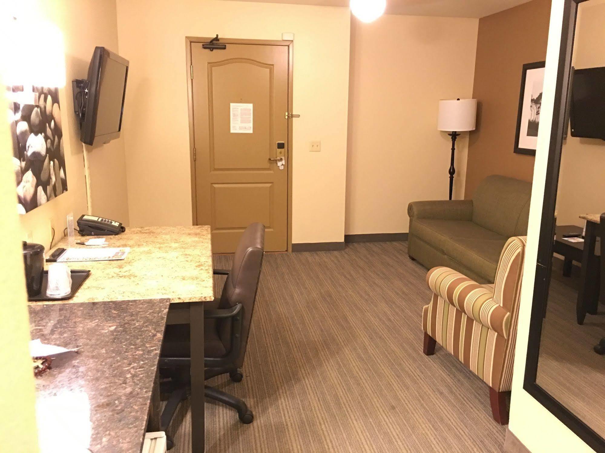 Country Inn & Suites By Radisson Kenosha - Pleasant Prairie Екстериор снимка