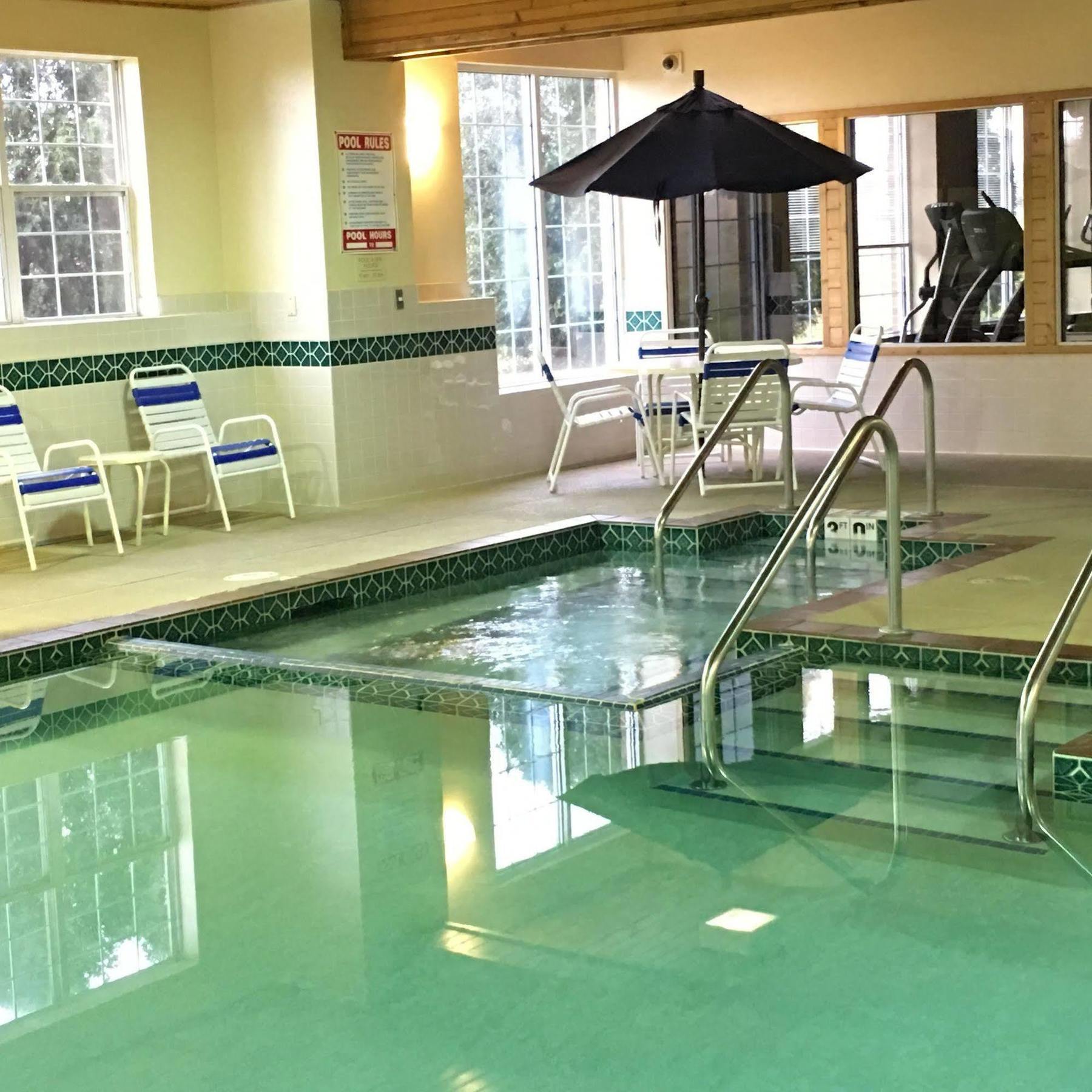 Country Inn & Suites By Radisson Kenosha - Pleasant Prairie Екстериор снимка