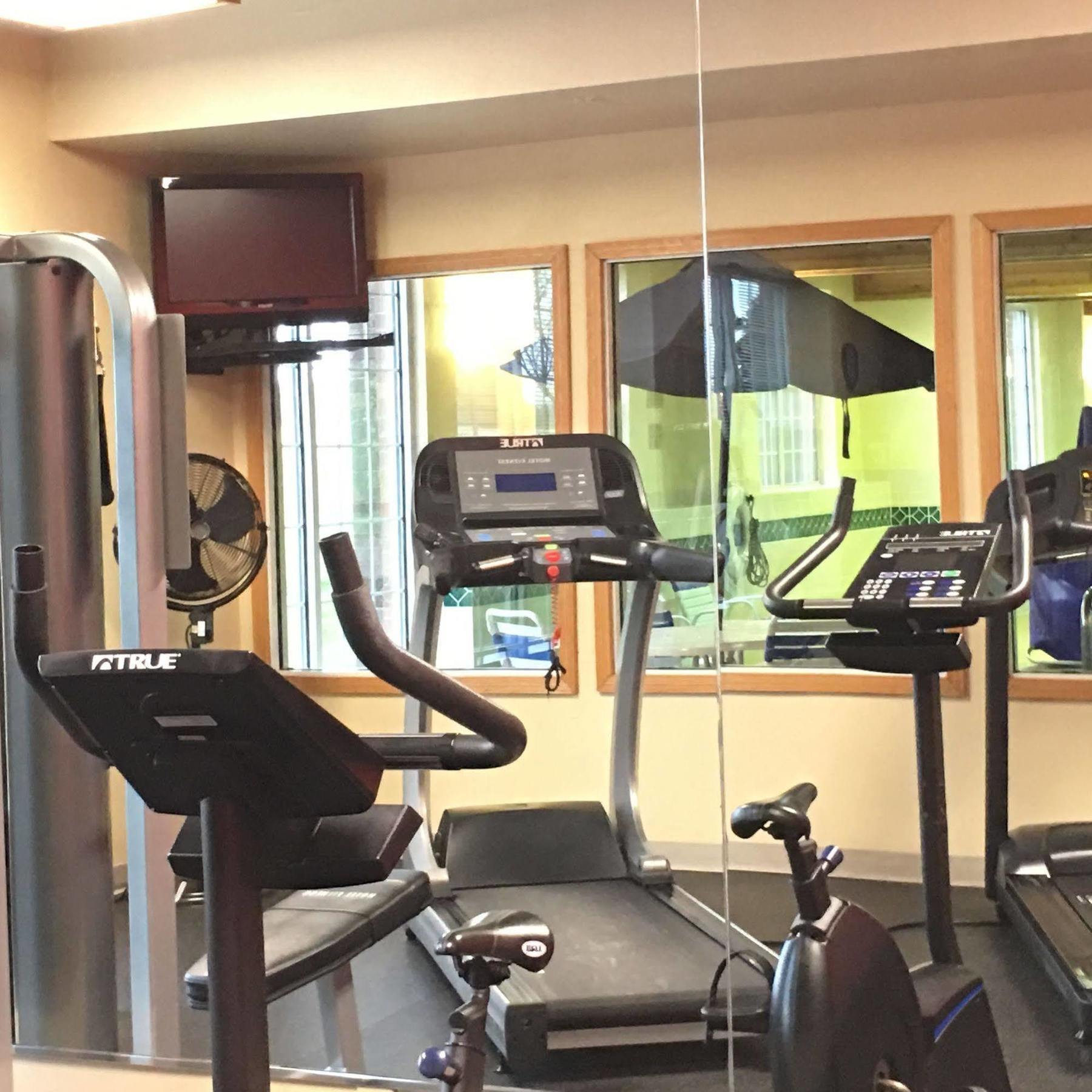 Country Inn & Suites By Radisson Kenosha - Pleasant Prairie Екстериор снимка